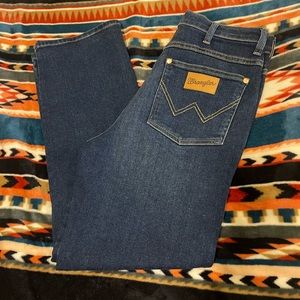 Wrangler Heritage Fit Straight leg jeans
